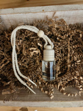 Load image into Gallery viewer, Car Fragrance Diffuser