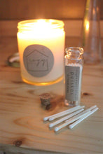 Load image into Gallery viewer, Wood Match Set